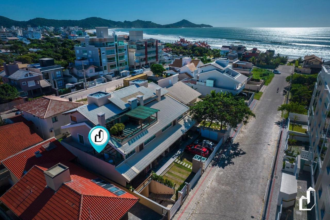 Aqui tudo contribui para felicidade e o bem-estar Bombinhas Exterior foto