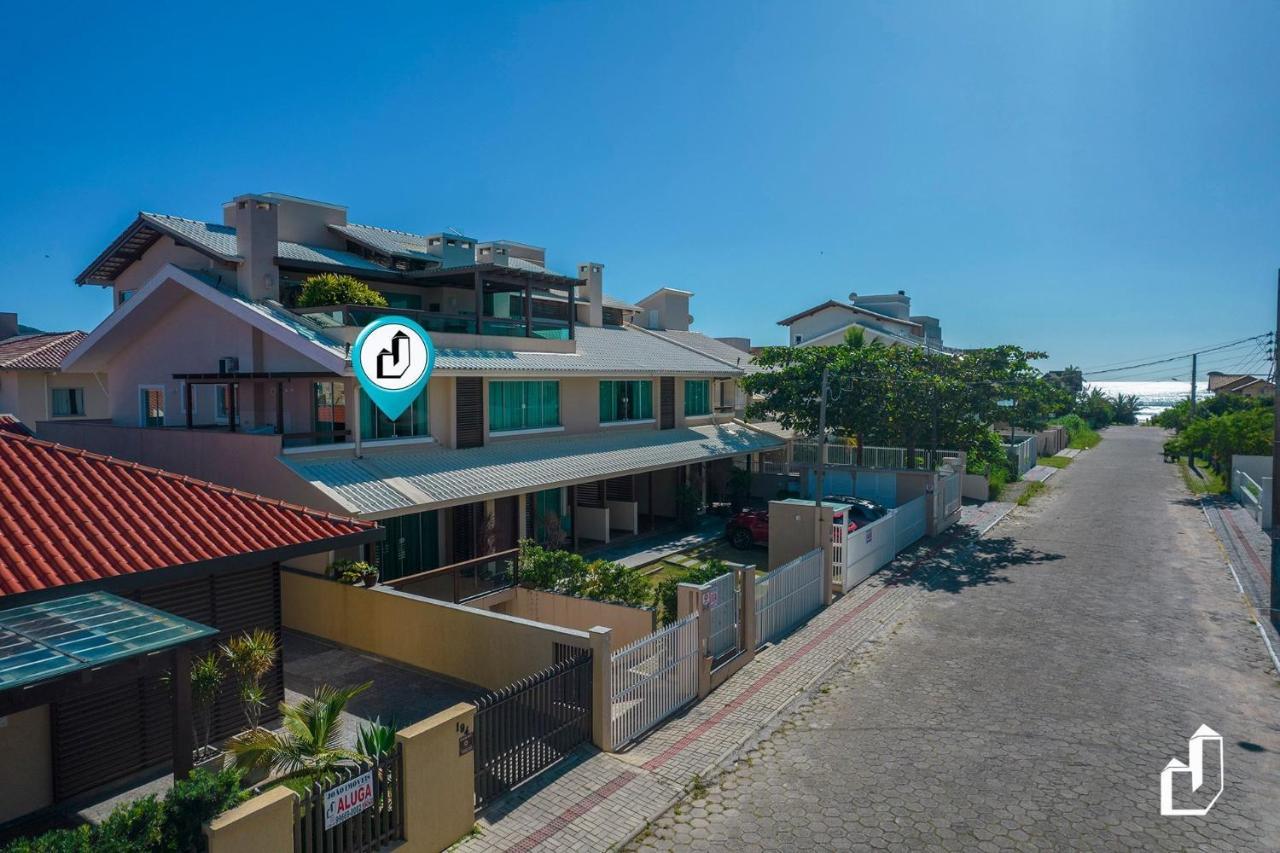 Aqui tudo contribui para felicidade e o bem-estar Bombinhas Exterior foto